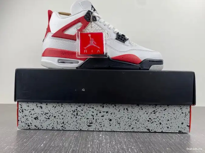 One Kick Red Air Jordan DH6927-161 4 Cement 0529